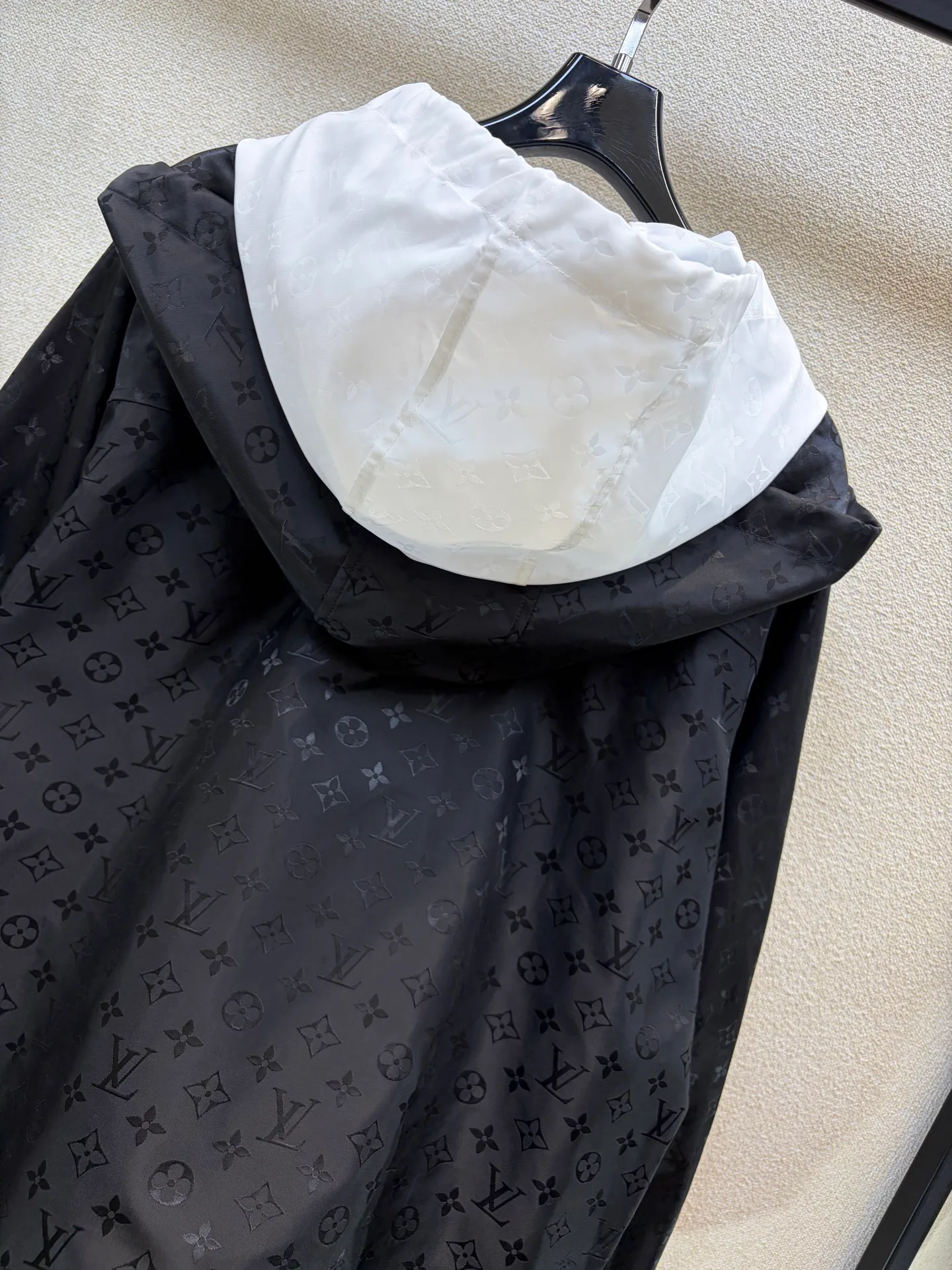 Women's Jackets And Down Jackets LOUIS VUITTON 18506589