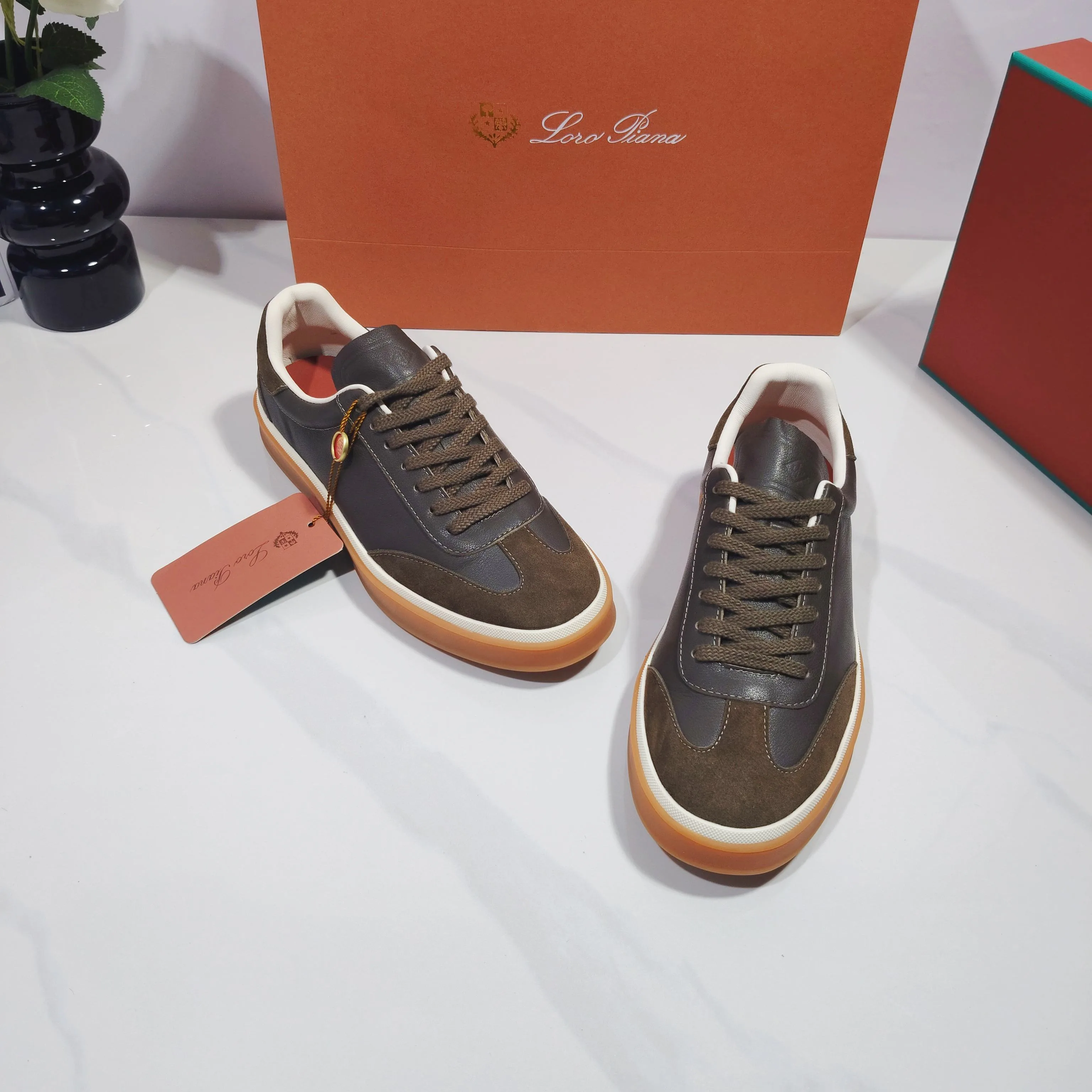 Women's Sneakers LORO PIANA 17961988