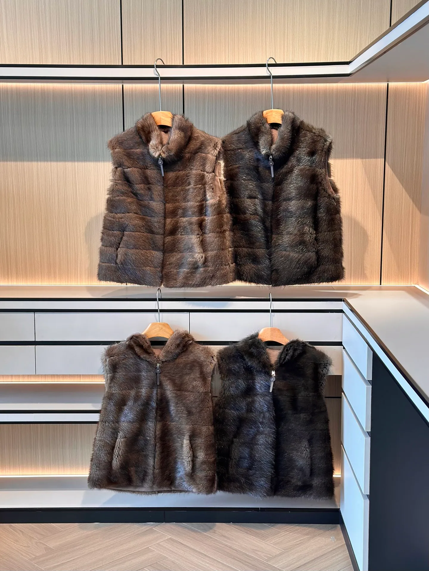 Women's Vests LORO PIANA 18197568