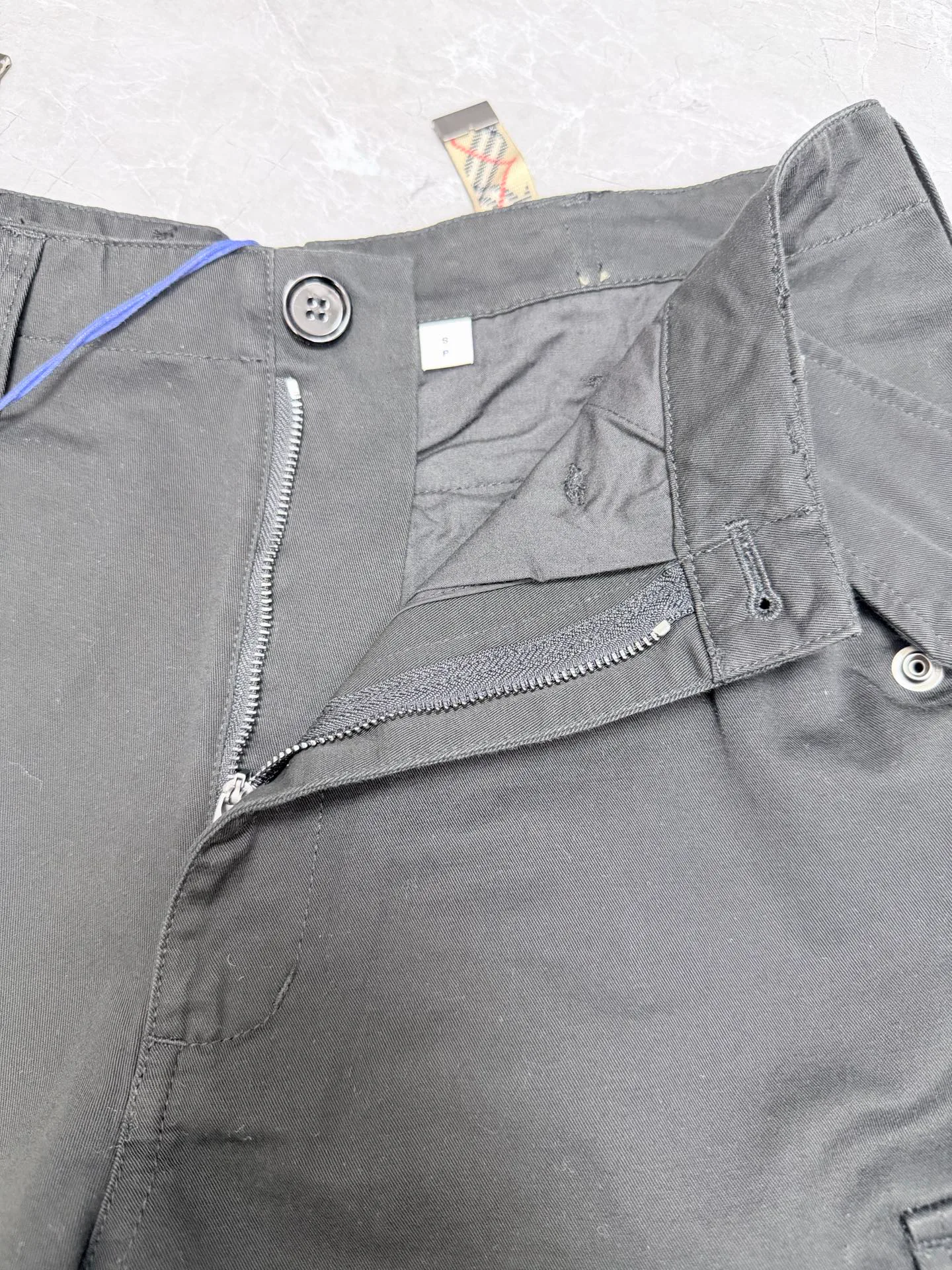 Men's Trousers BURBERRY 18179278