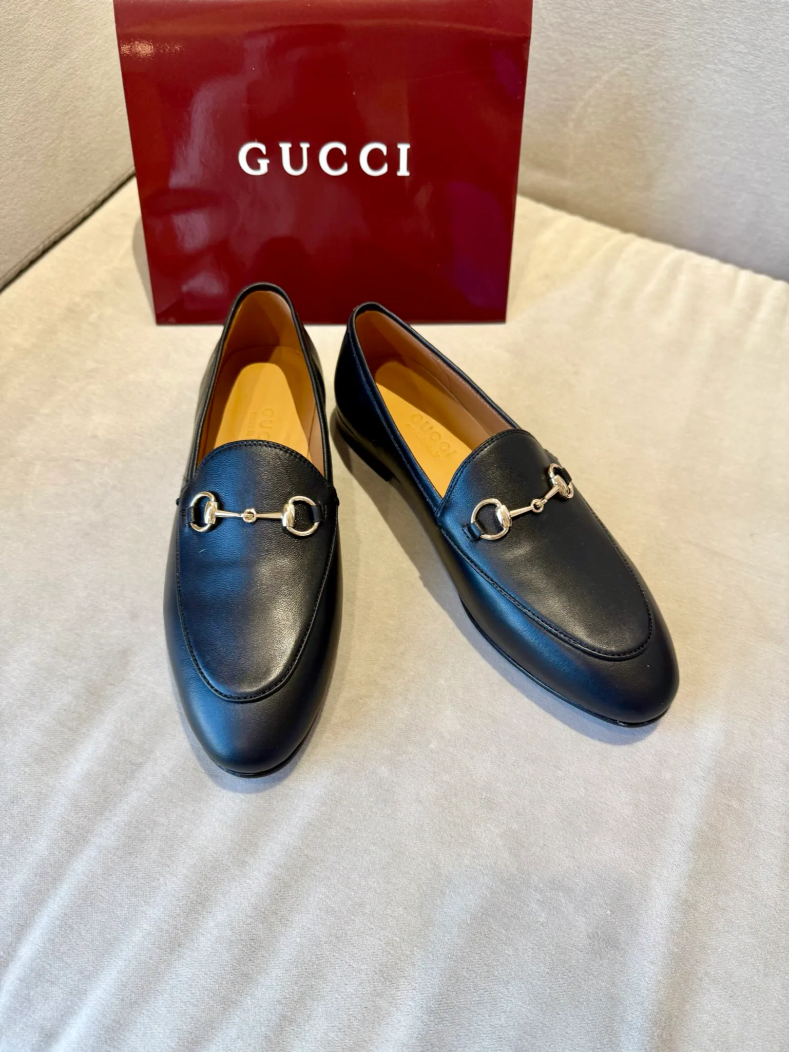 Women's Loafers And Moccasins GUCCI 18007010