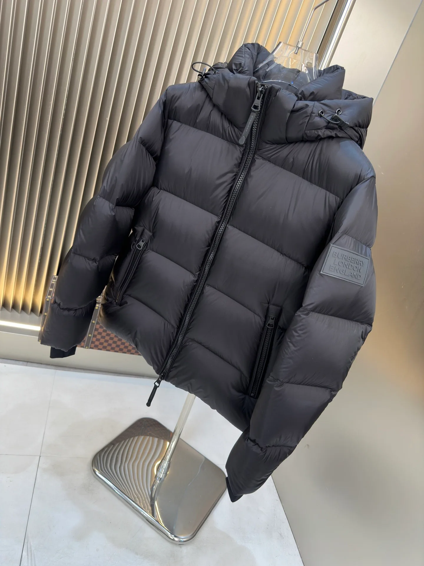 Women's Jackets And Down Jackets BURBERRY 17922009