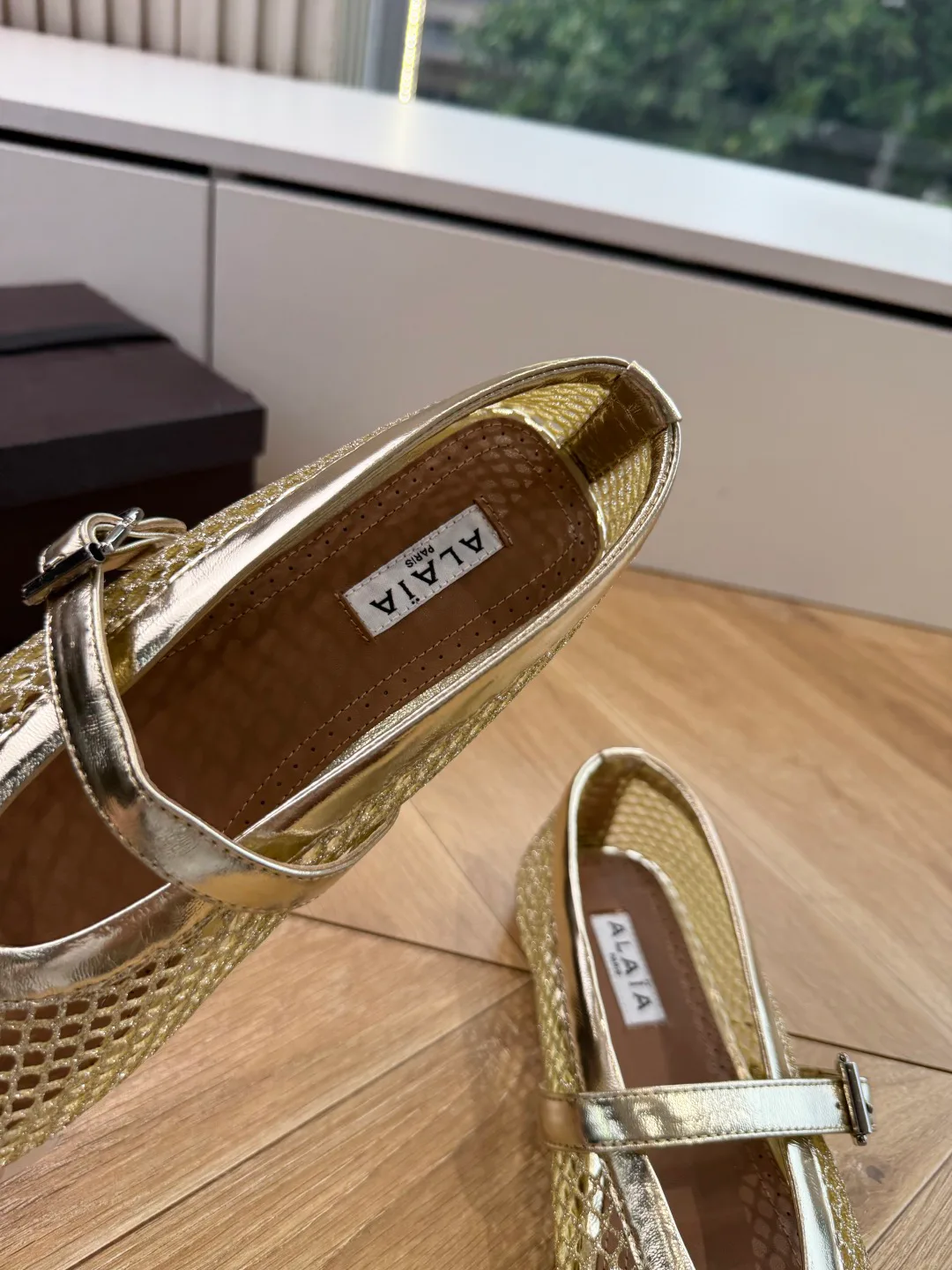 Women's Ballet Flats ALAIA 17480792
