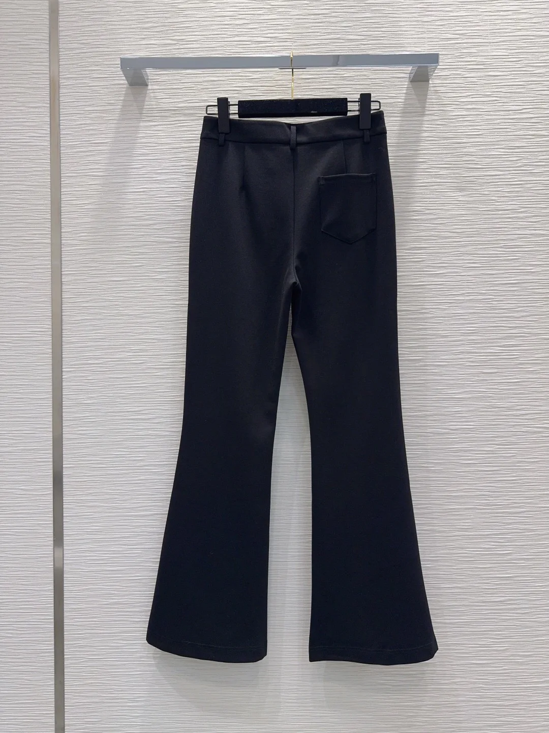 Women's Trousers CHANEL 18167391