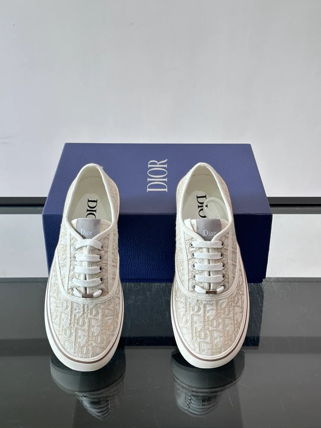 Women's Sneakers CHRISTIAN DIOR 17649819