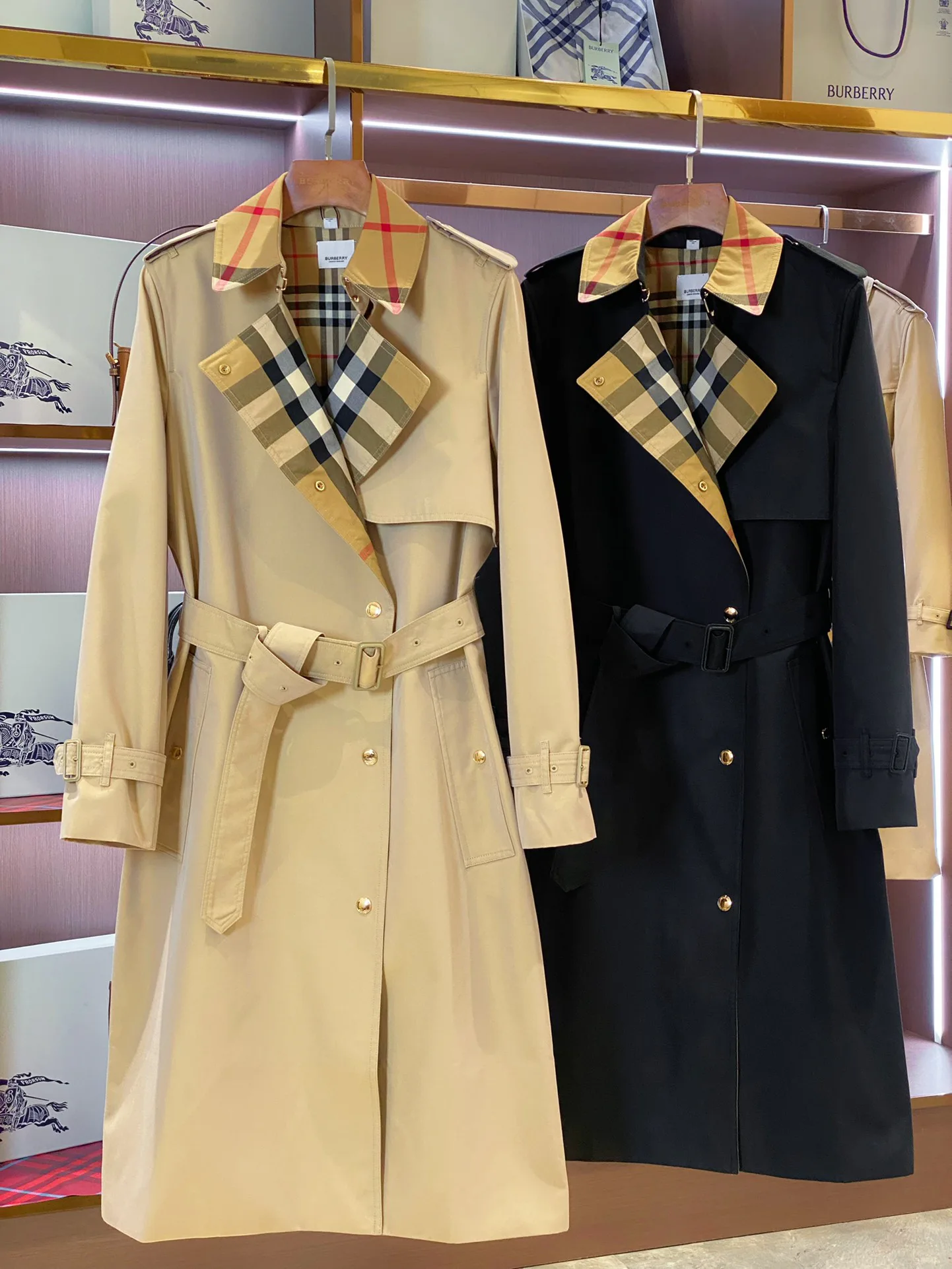 Women's Trench Coats BURBERRY 17998544