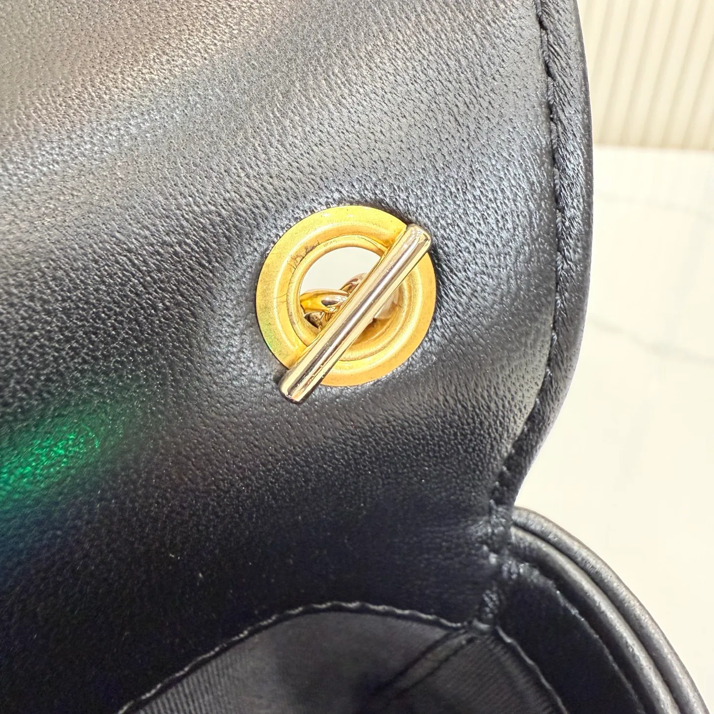 Women's Classic Handbags GUCCI 17872483