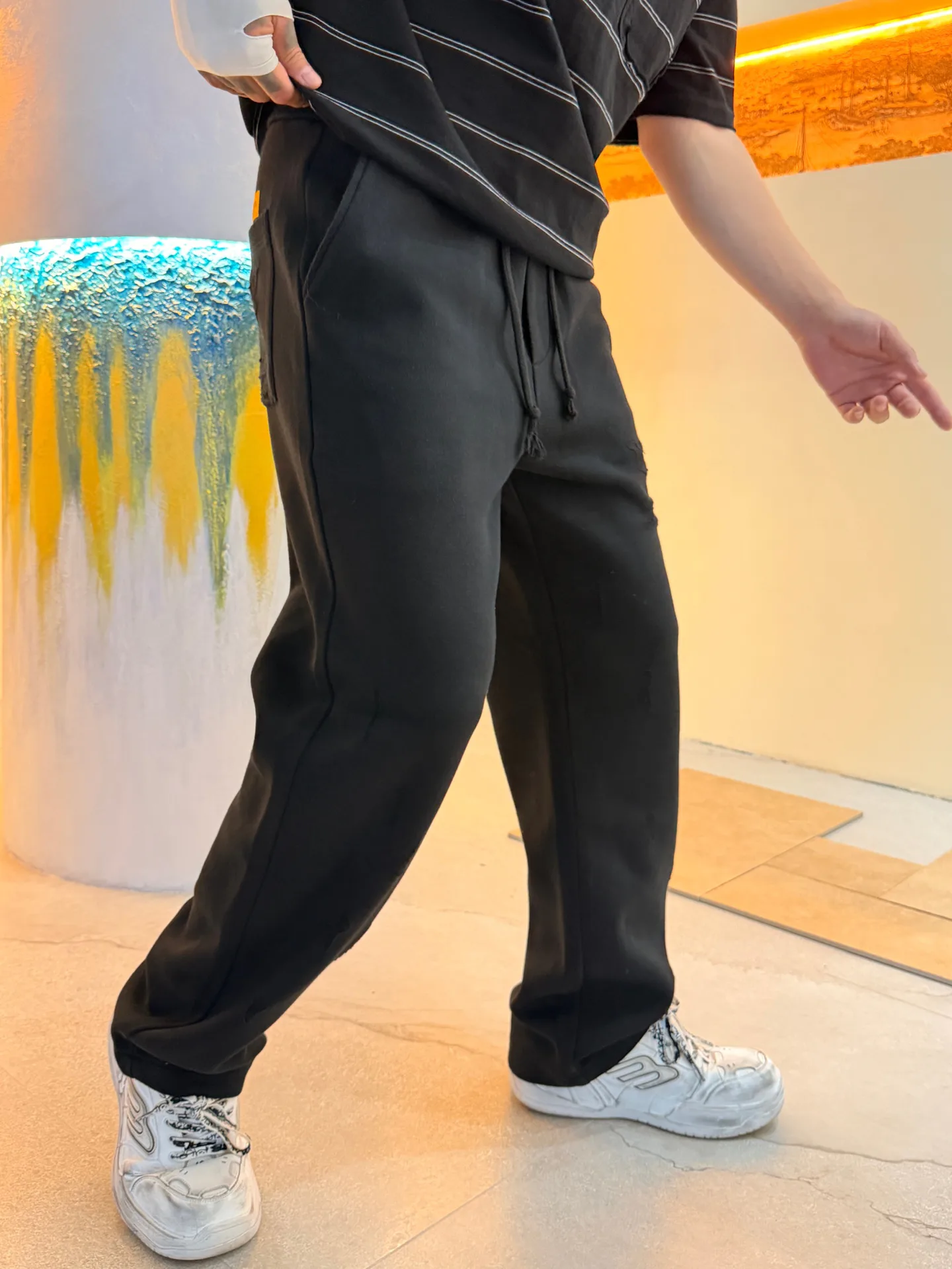 Men's Trousers LOUIS VUITTON 18197195