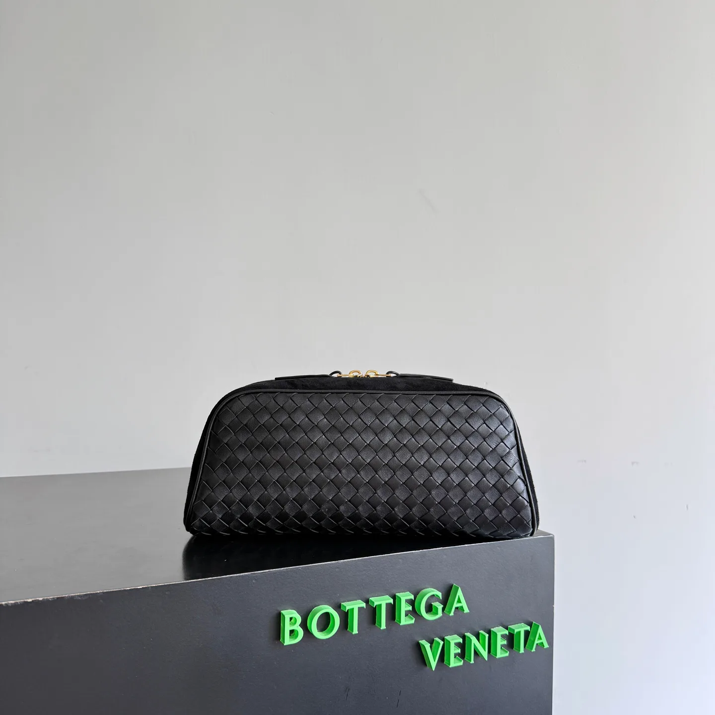 Women's Clutches BOTTEGA VENETA 17578604
