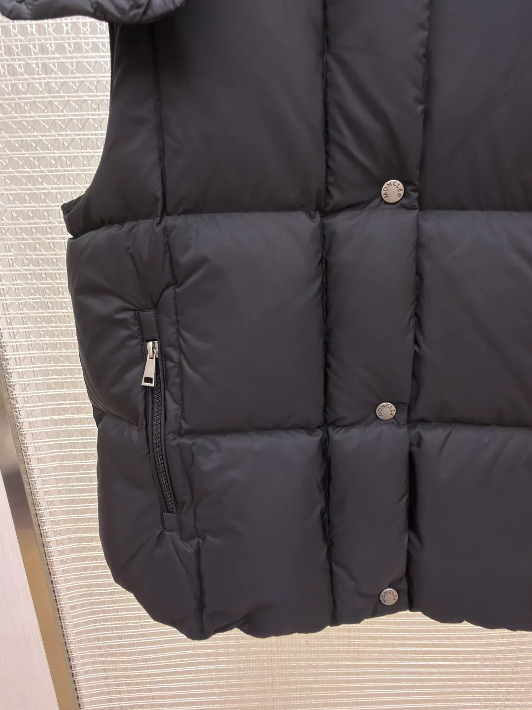 Жилеты Мужские Moncler 18612882