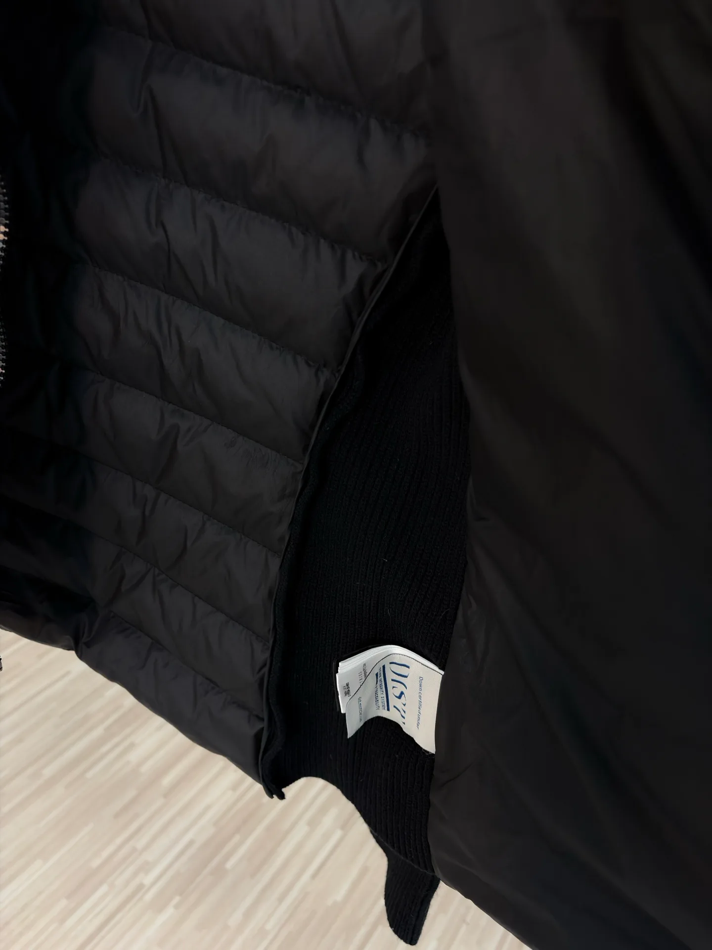 Куртки И Пуховики Женские Moncler 18600016
