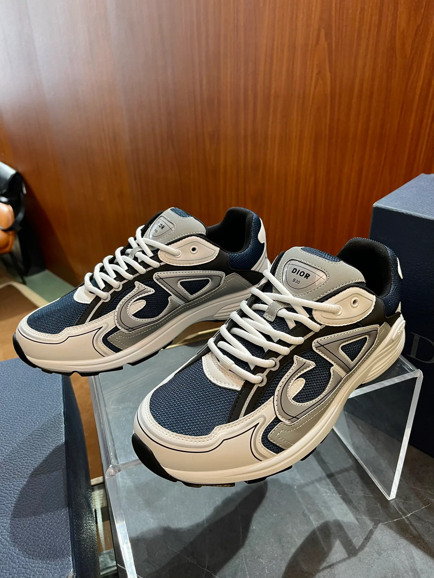 Women's Sneakers CHRISTIAN DIOR 17891270
