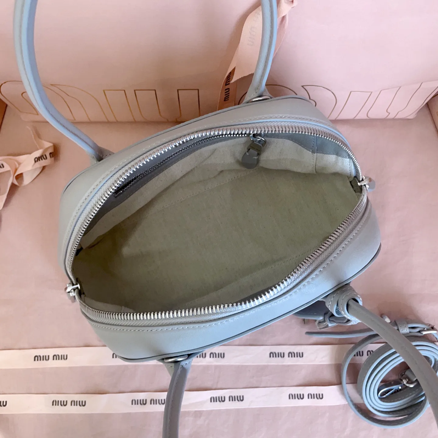 Классические Сумки Женские Miu Miu 18602449