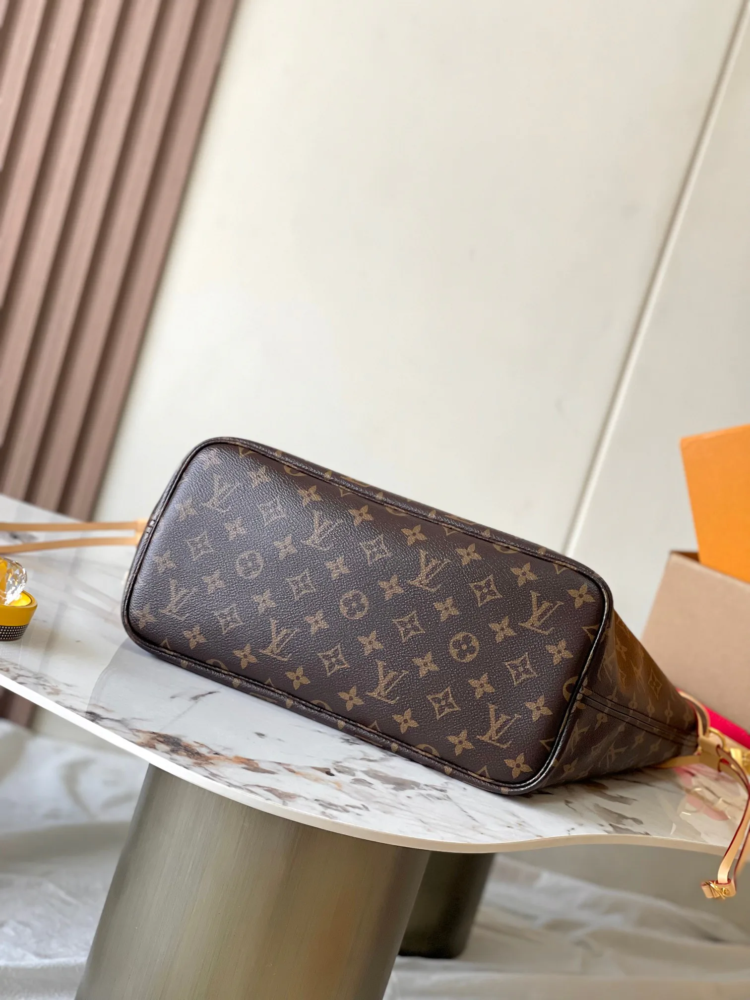 Women's Classic Handbags LOUIS VUITTON 18153069