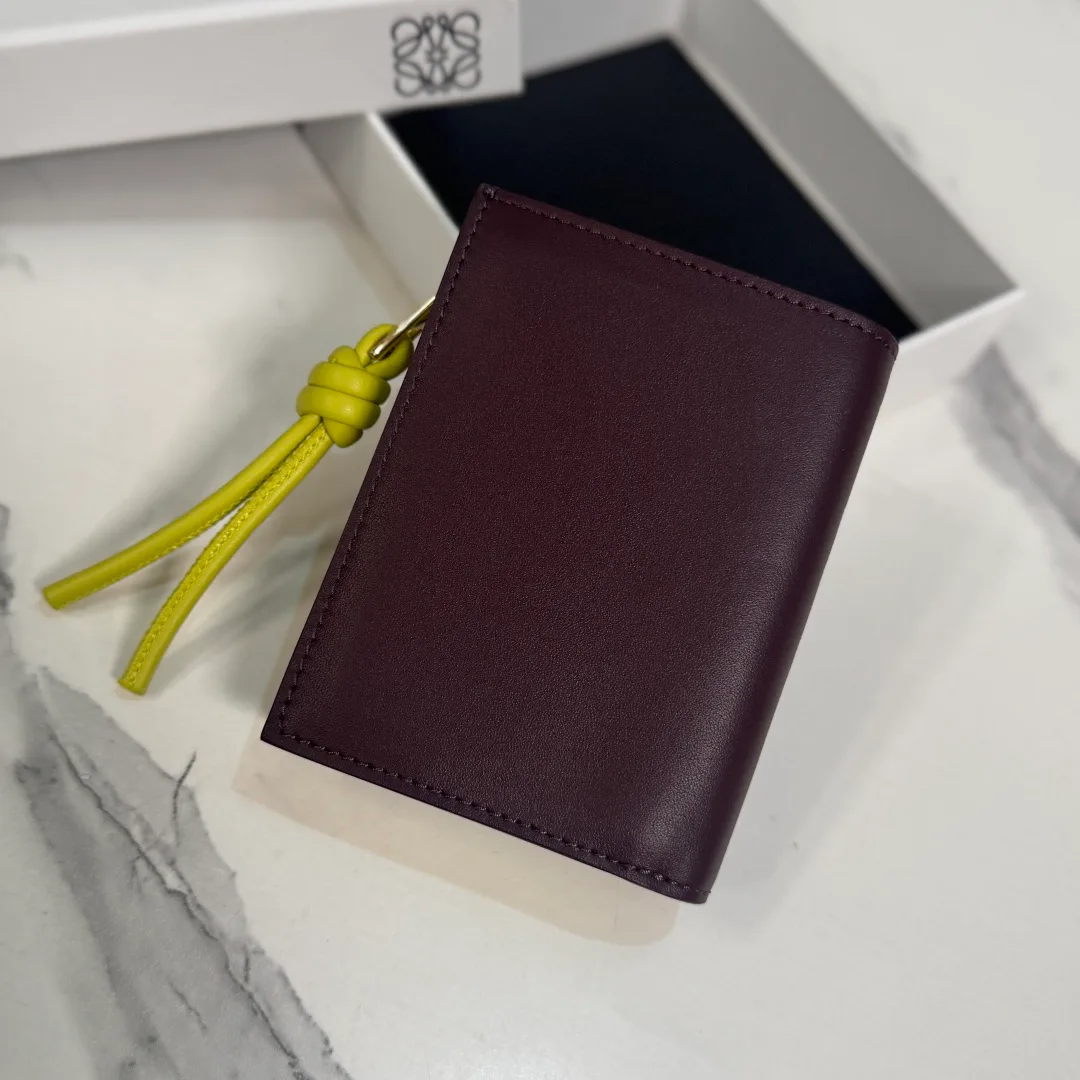 Women's Clutches LOEWE 17678661
