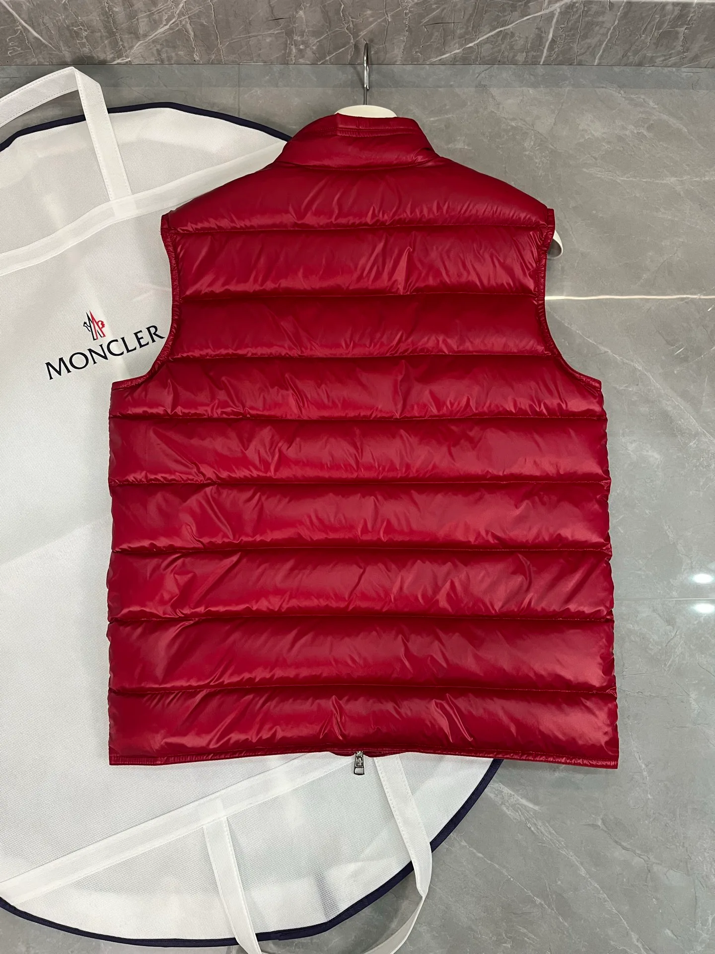 Women's Vests MONCLER 18199681