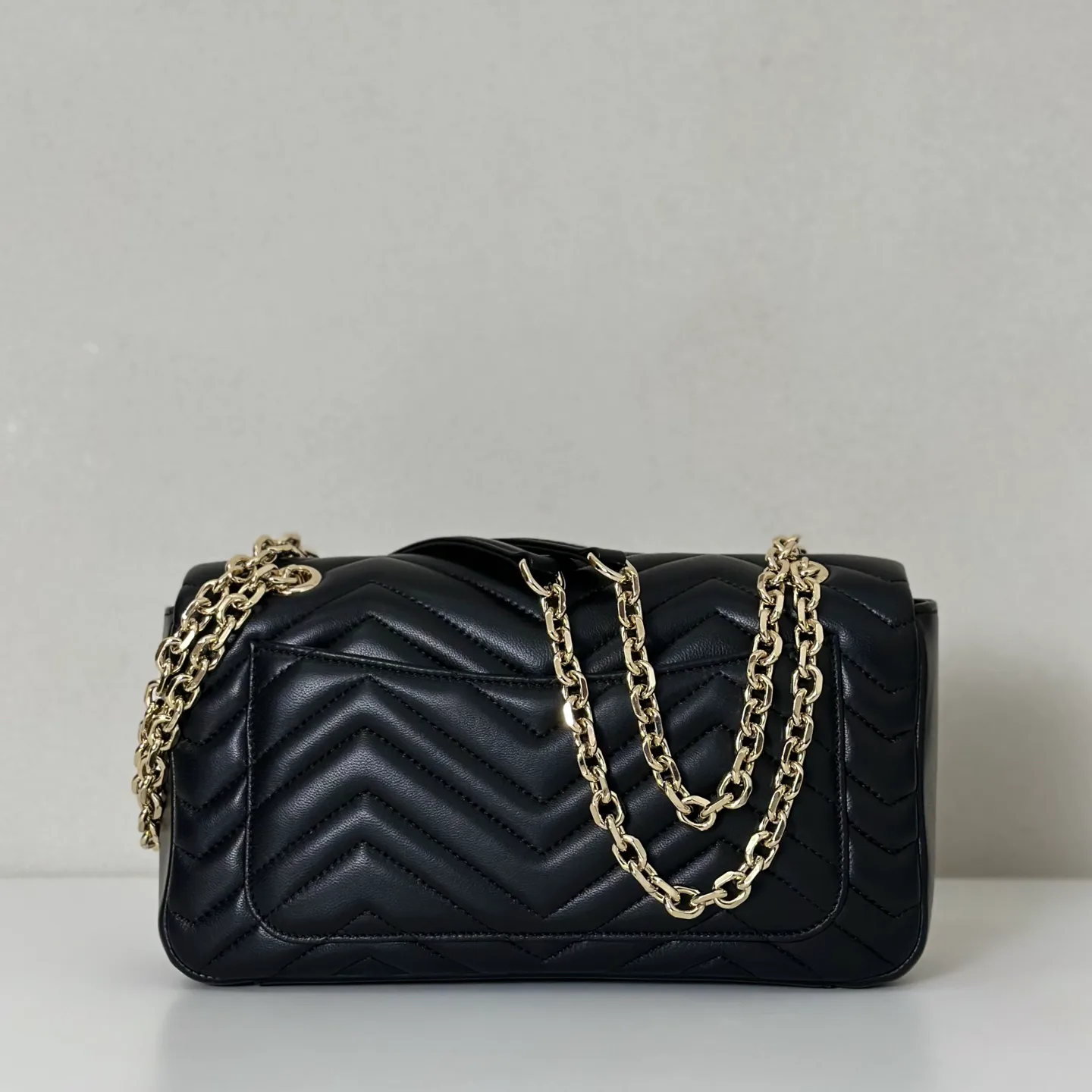 Классические Сумки Женские Gucci 18614528