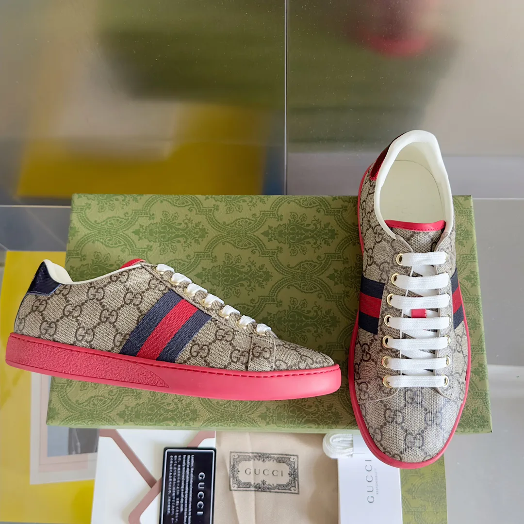 Women's Sneakers GUCCI 17620401