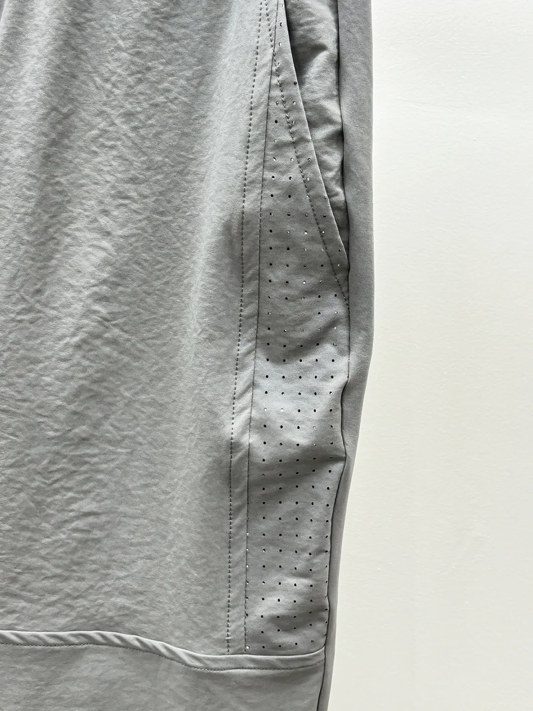 Men's Trousers PRADA 18499218