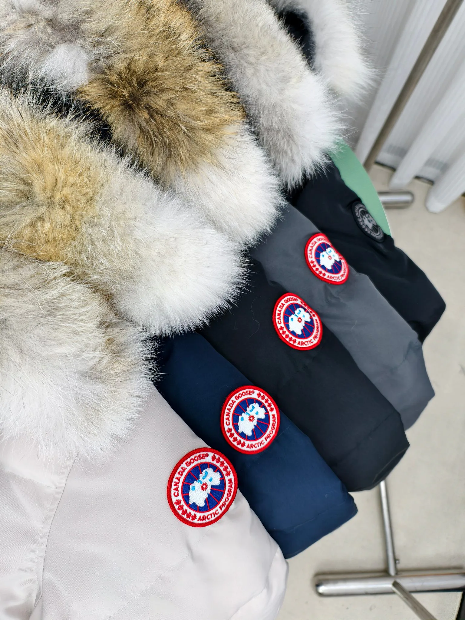 Куртки И Пуховики Мужские Canada Goose 18589883