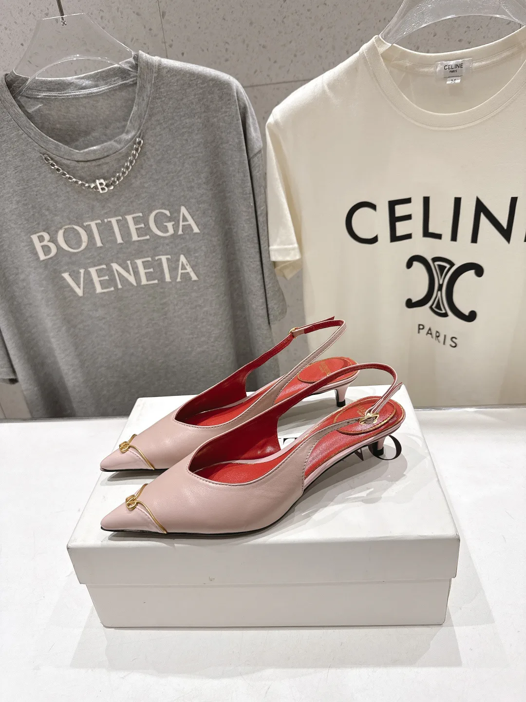 Women's Heels VALENTINO 17240727