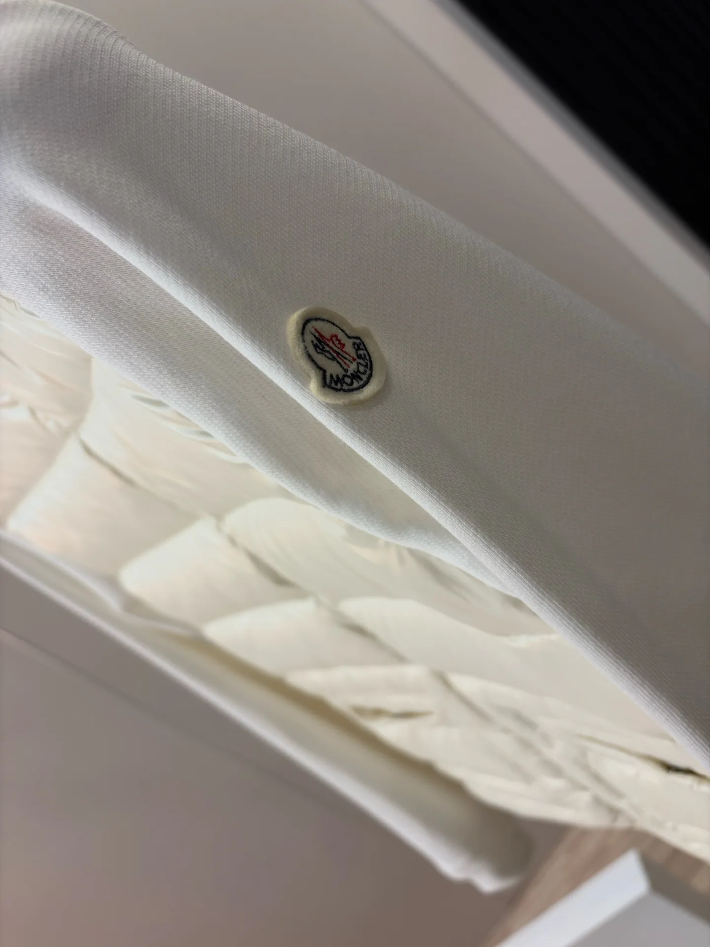 Men's Jackets And Down Jackets MONCLER 18231126