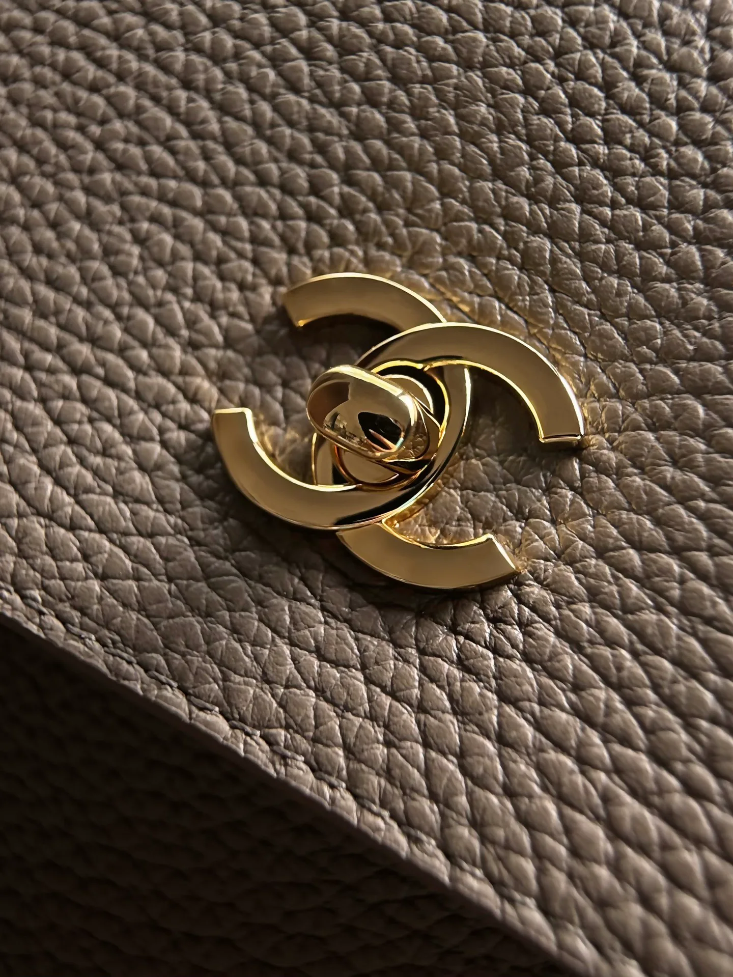 Women's Classic Handbags CHANEL 18147815