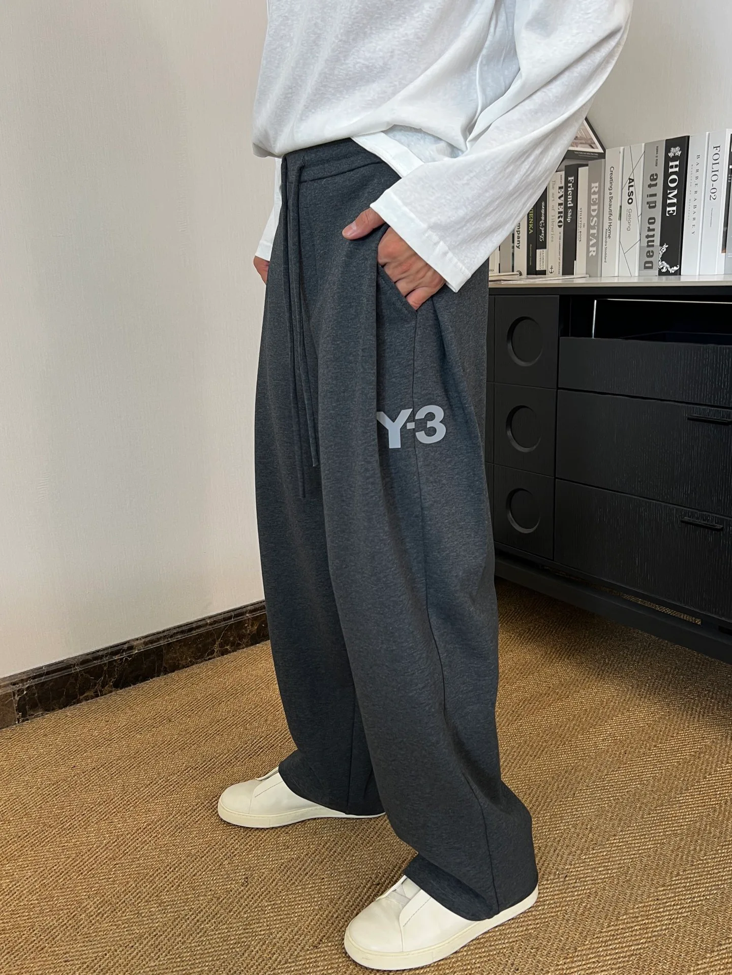 Men's Trousers Y-3 18446344