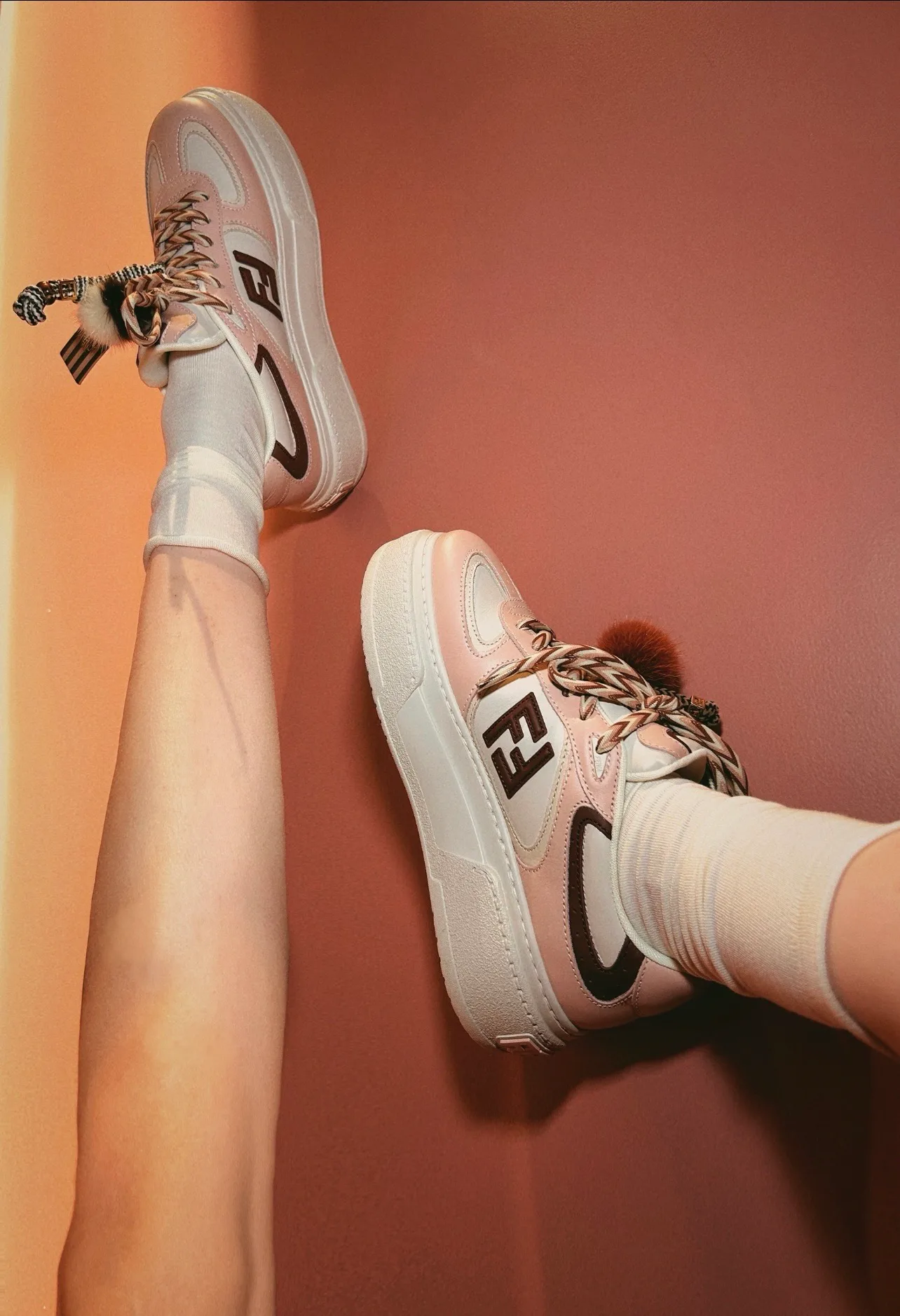 Women's Sneakers FENDI 18080496