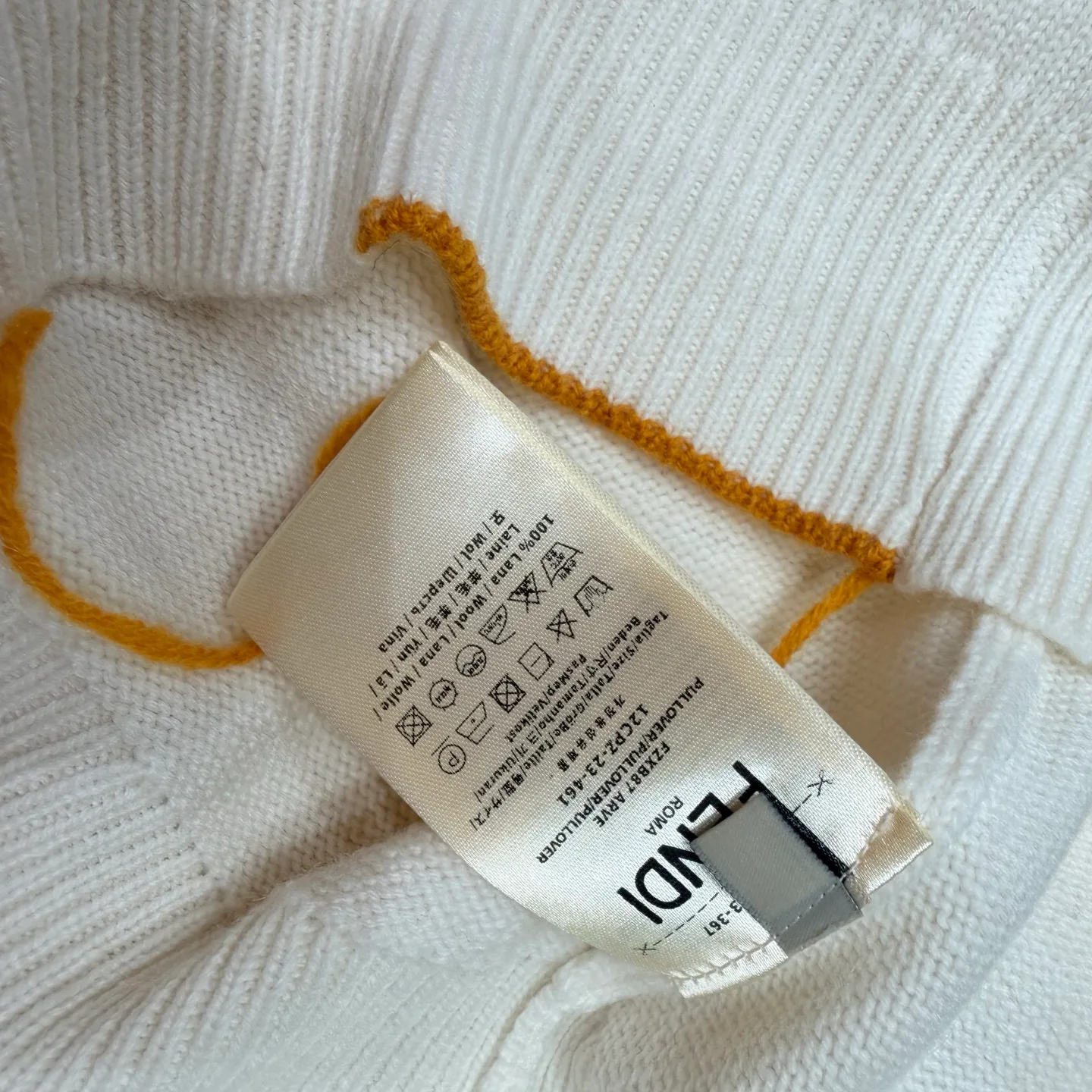 Women's Jumpers And Sweaters FENDI 17869699