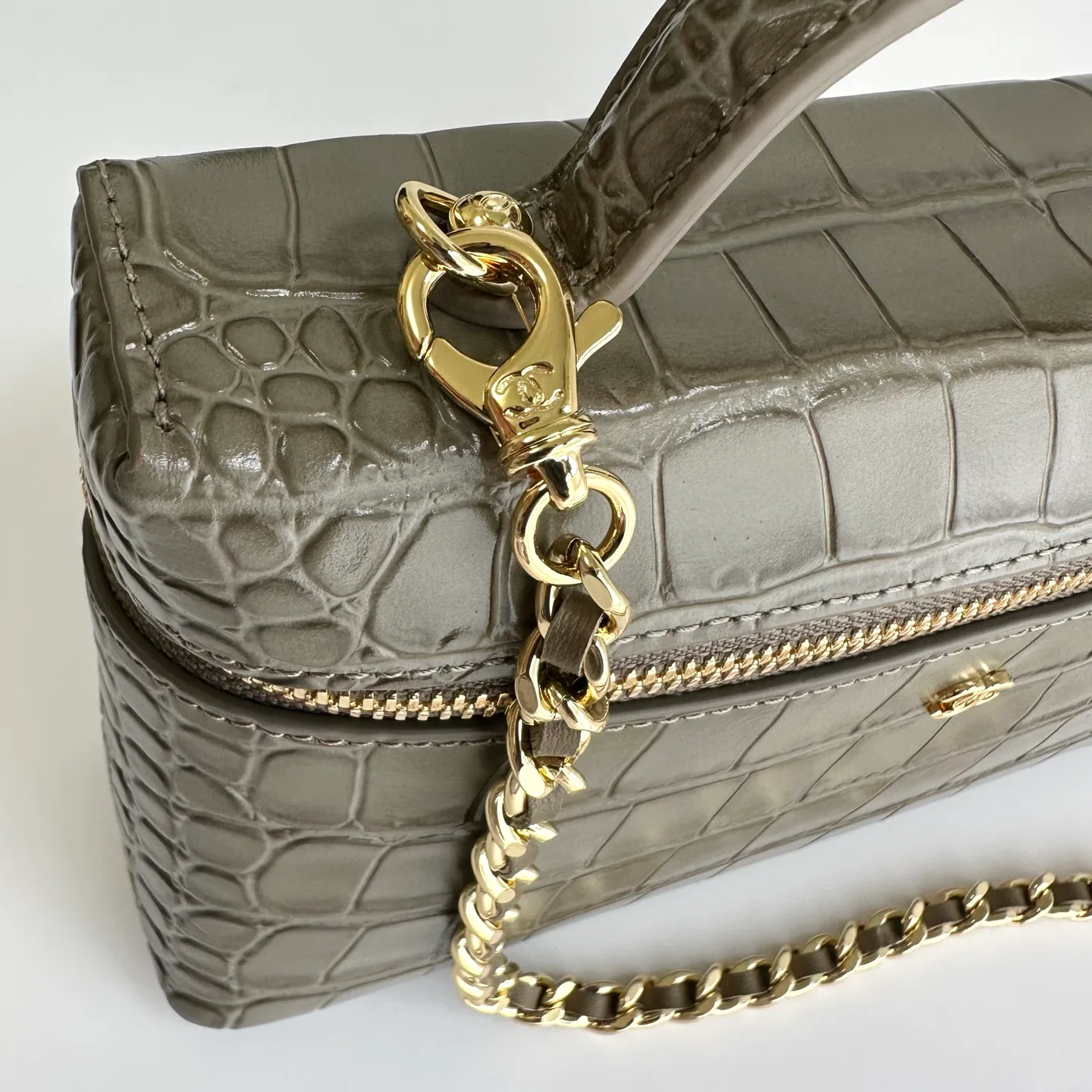Women's Classic Handbags CHANEL 17827601