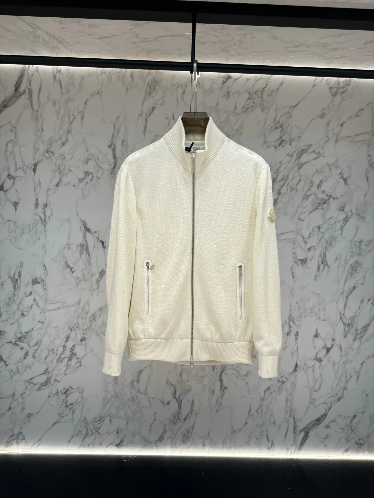 Men's Jackets And Down Jackets MONCLER 17867344