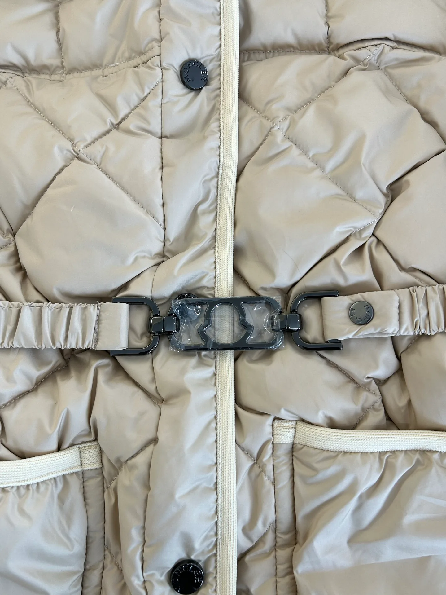 Men's Jackets And Down Jackets MONCLER 18231453