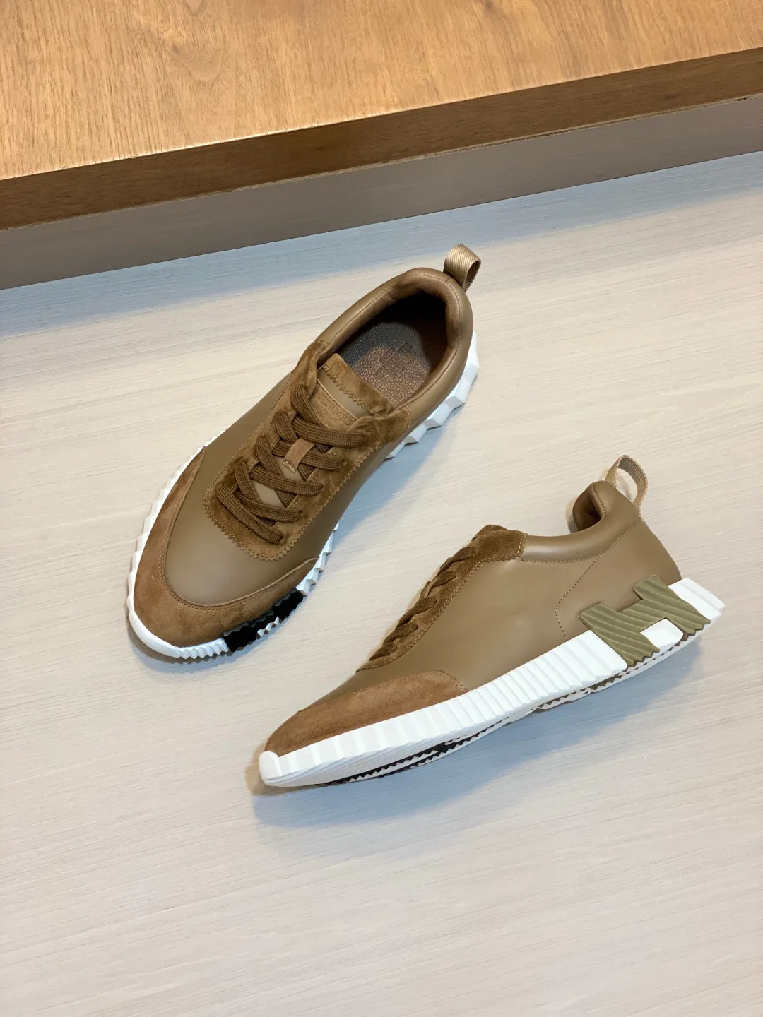 Men's Sneakers HERMES 18039728