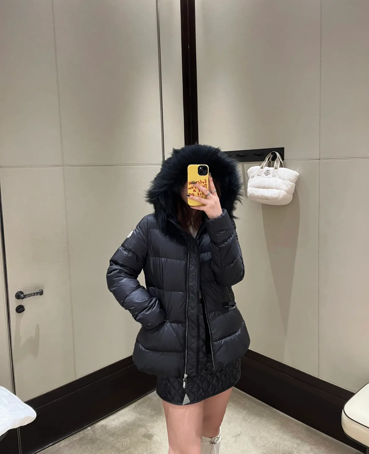 Women's Jackets And Down Jackets MONCLER 18130049