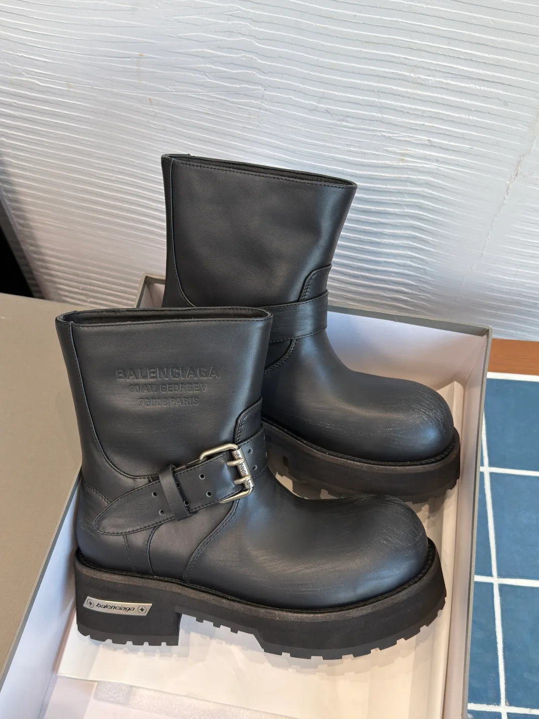 Ботинки Женские Balenciaga 18604660