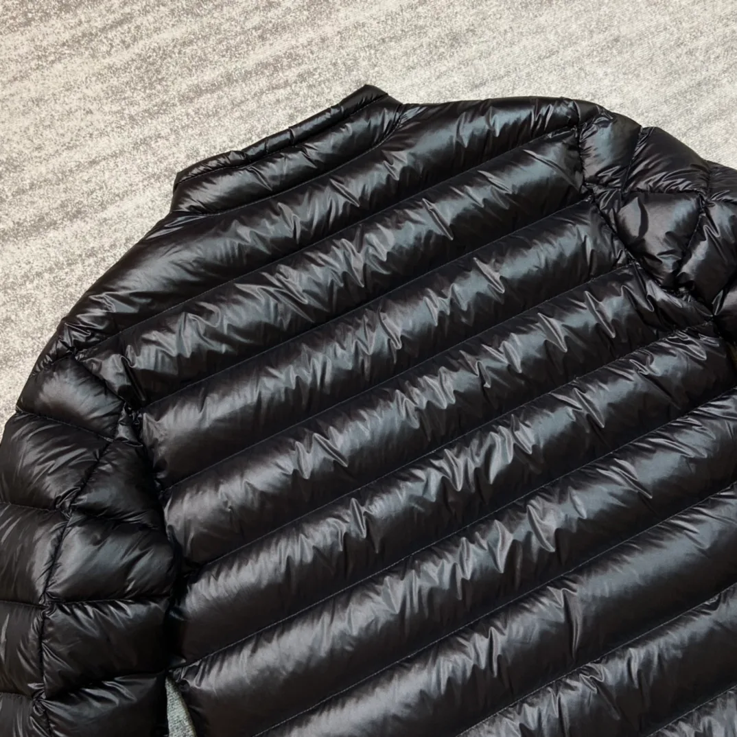 Куртки И Пуховики Мужские Moncler 18658686