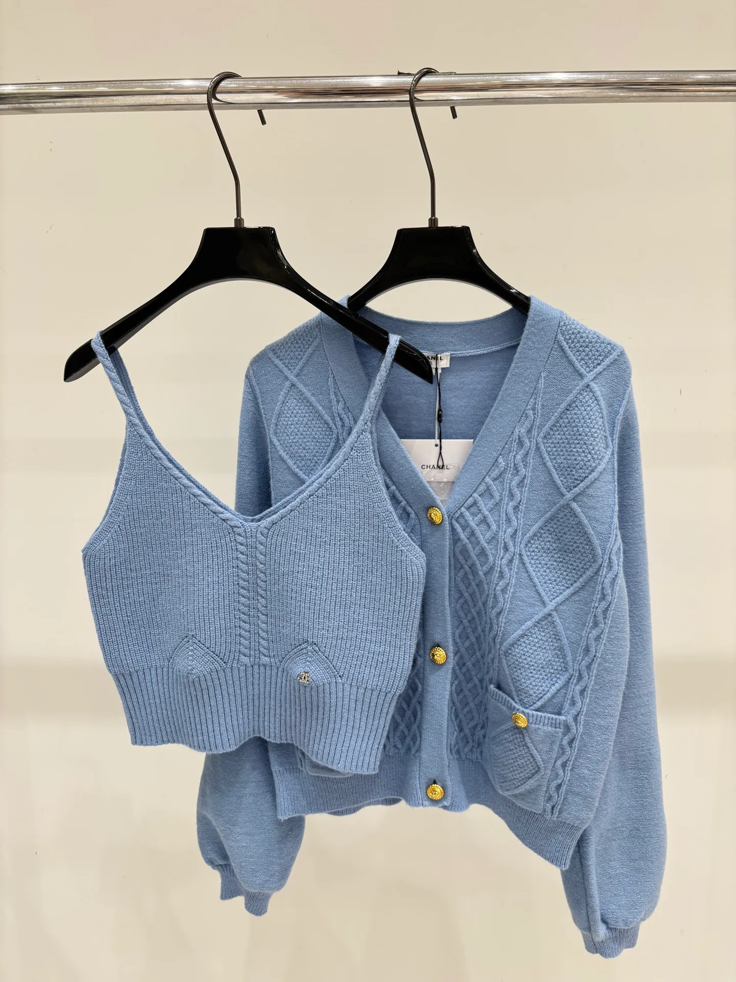 Women's Jumpers And Sweaters CHANEL 18410685
