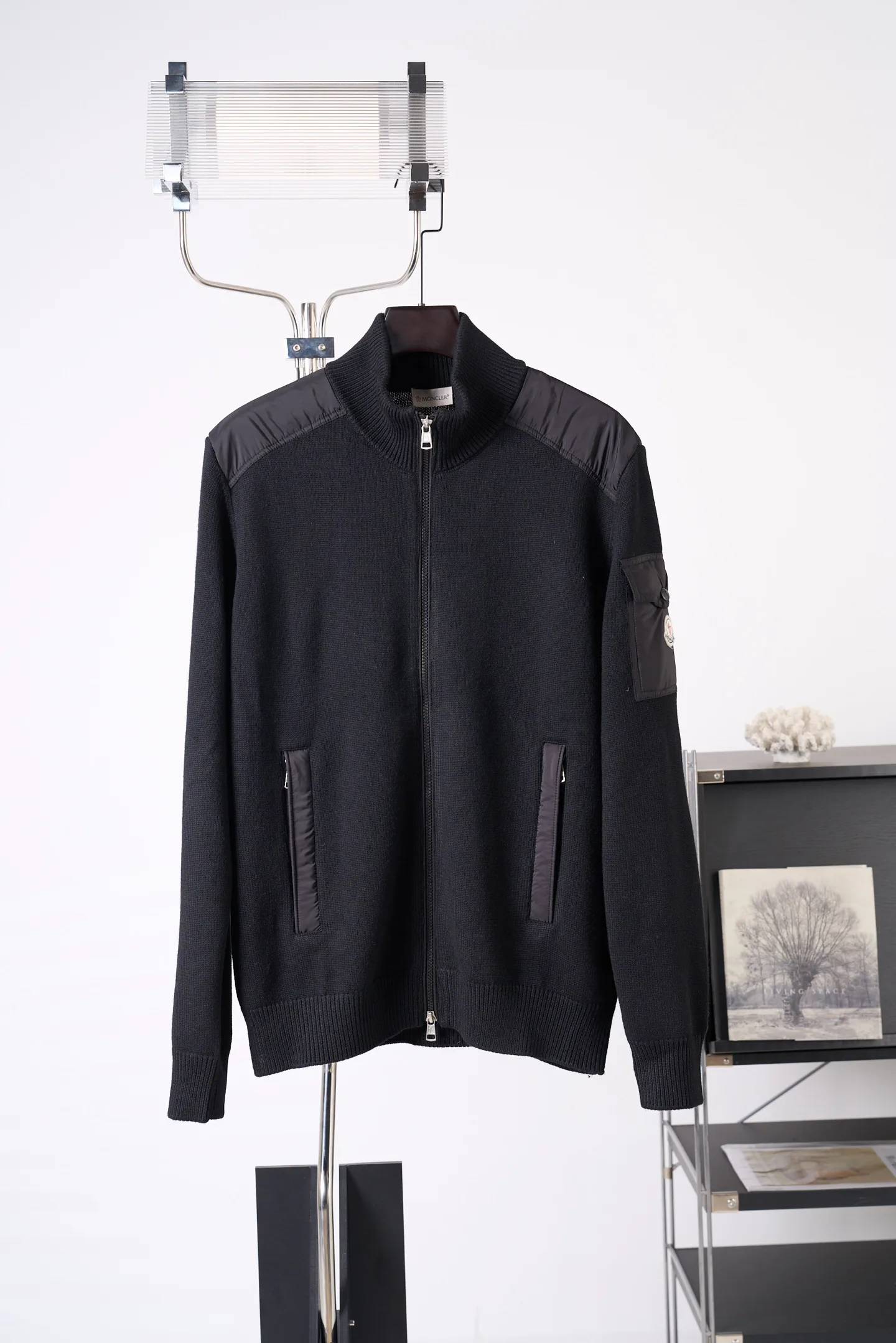 Men's Jumpers And Sweaters MONCLER 18178918