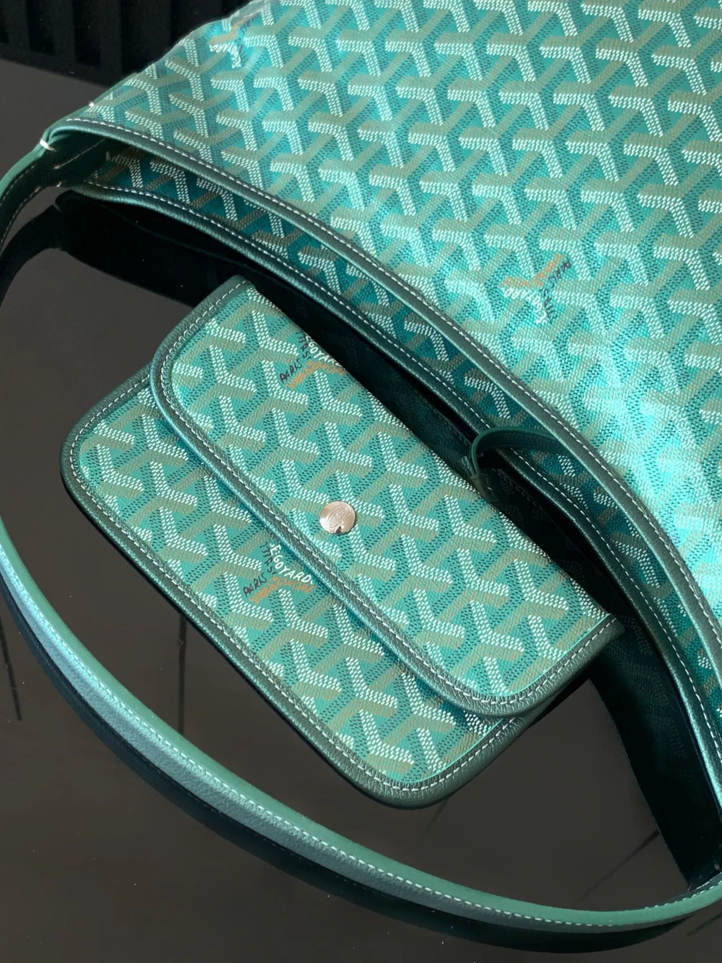 Women's Classic Handbags GOYARD 17926483