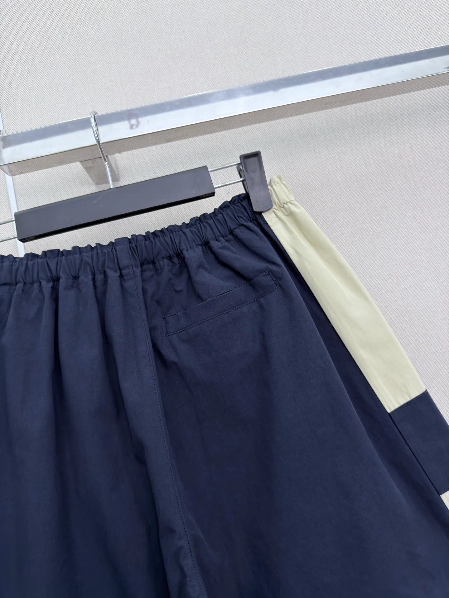 Women's Shorts SAINT LAURENT 17564468