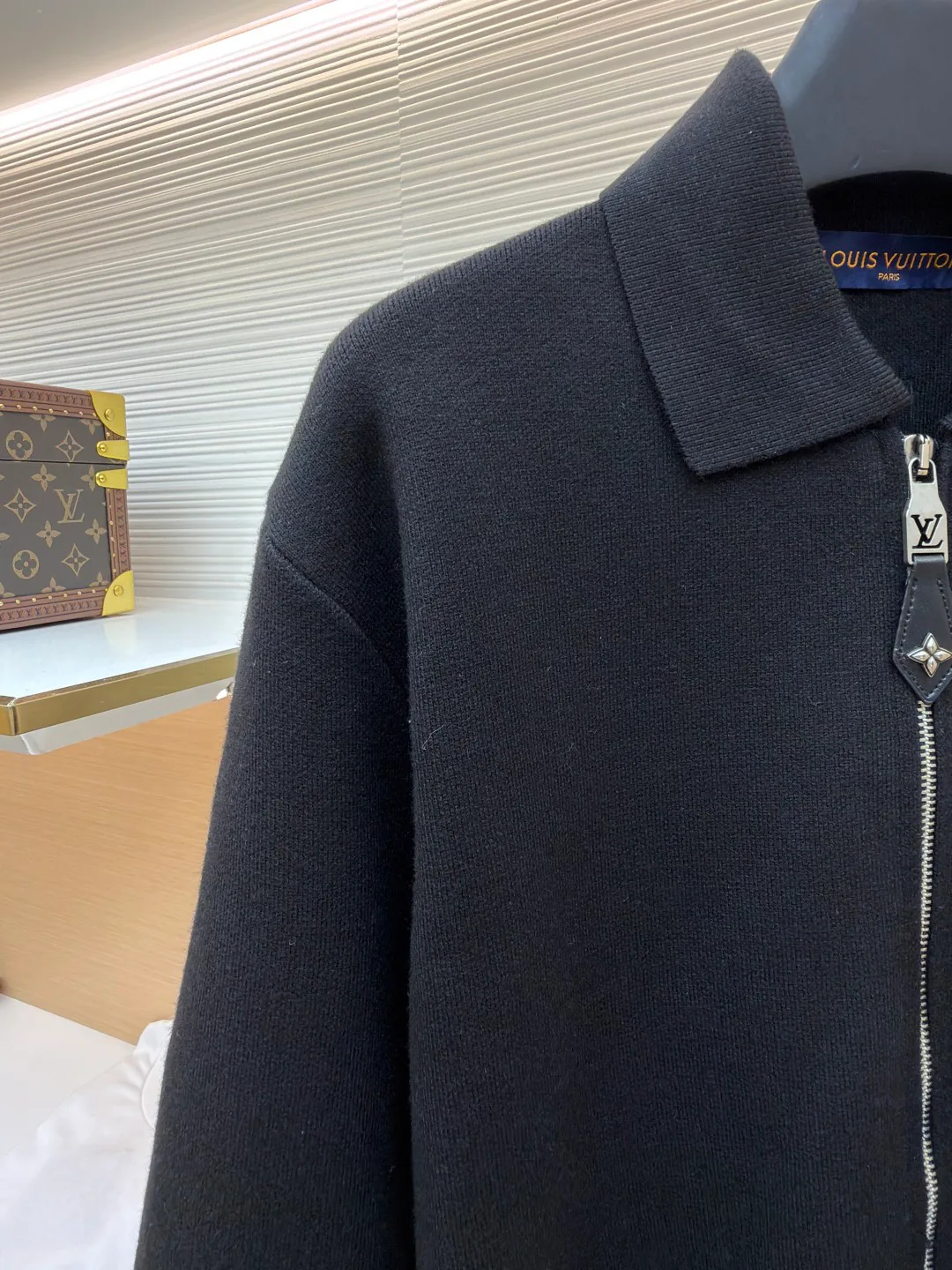 Men's Jackets And Down Jackets LOUIS VUITTON 17527119