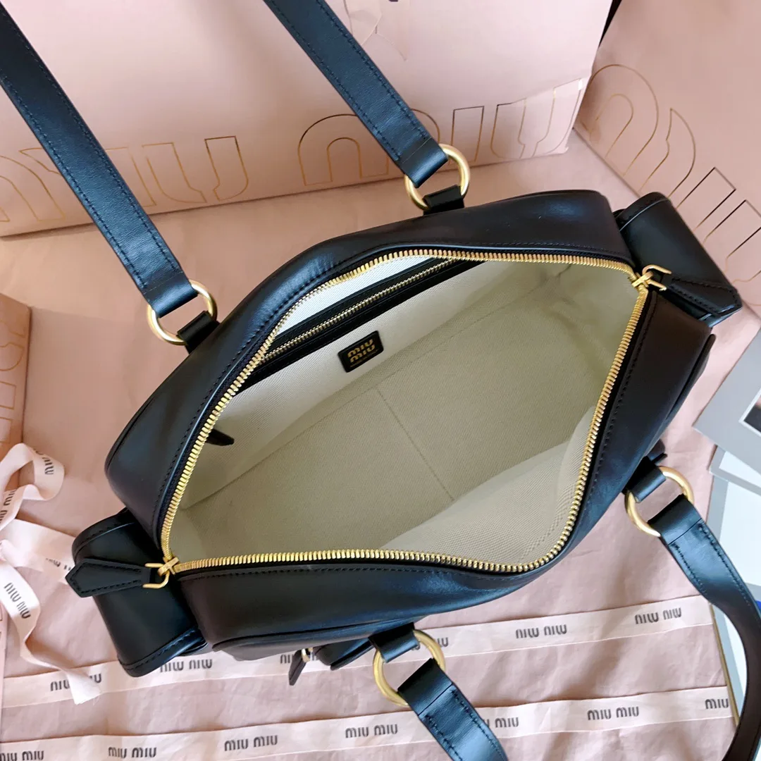 Классические Сумки Женские Miu Miu 18602492