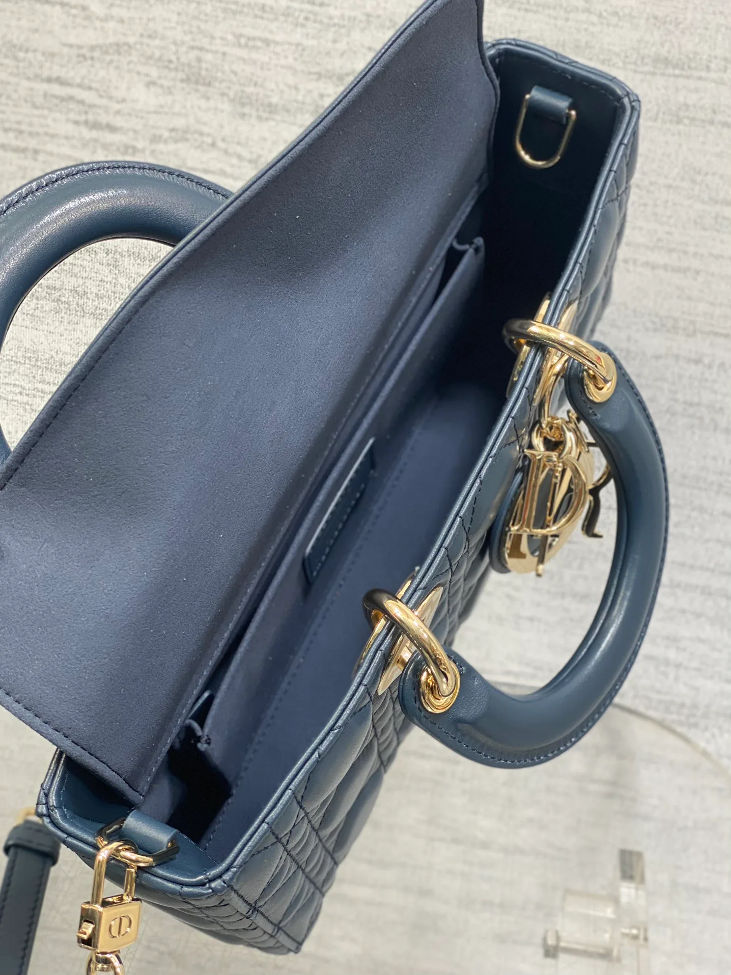 Women's Classic Handbags CHRISTIAN DIOR 17770369