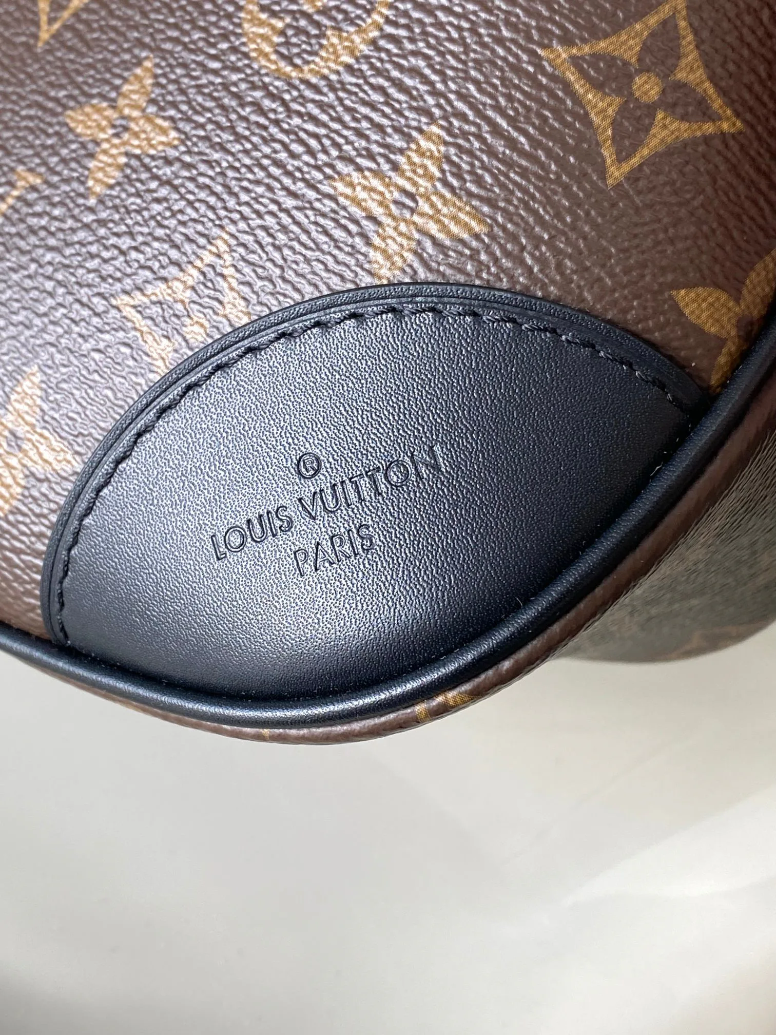 Women's Classic Handbags LOUIS VUITTON 18359514