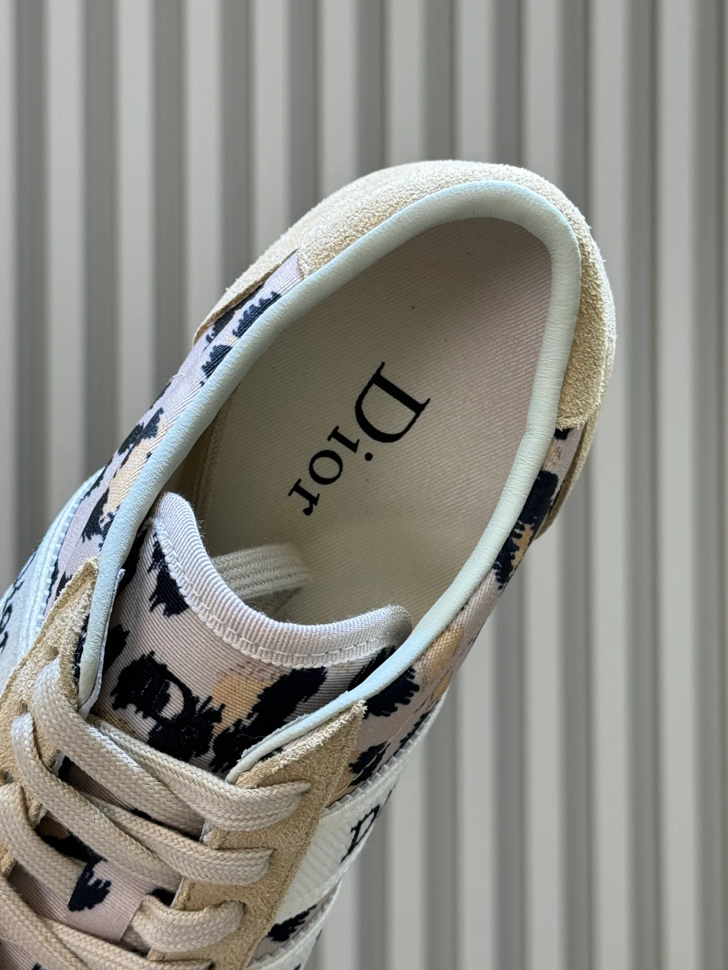 Women's Sneakers CHRISTIAN DIOR 18073069