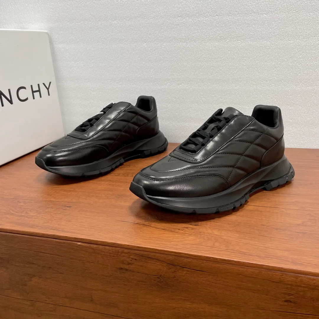Men's Sneakers GIVENCHY 17307234