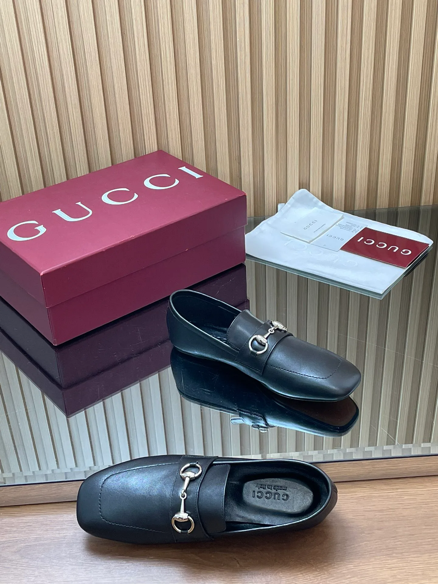 Women's Loafers And Moccasins GUCCI 17946823