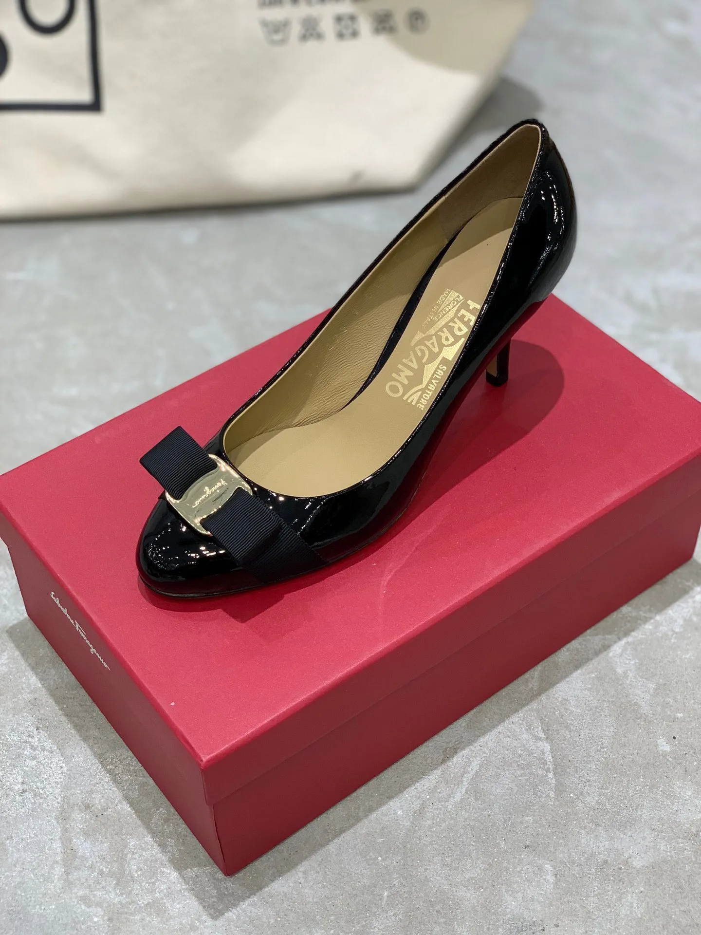 Women's Heels SALVATORE FERRAGAMO 18340724