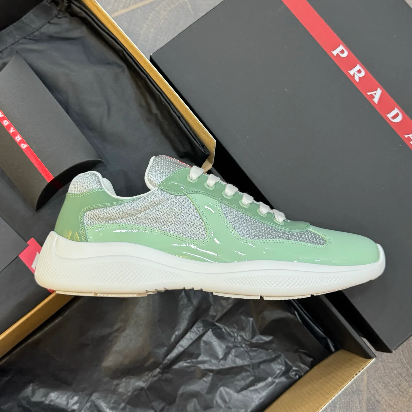 Women's Sneakers PRADA 18267052